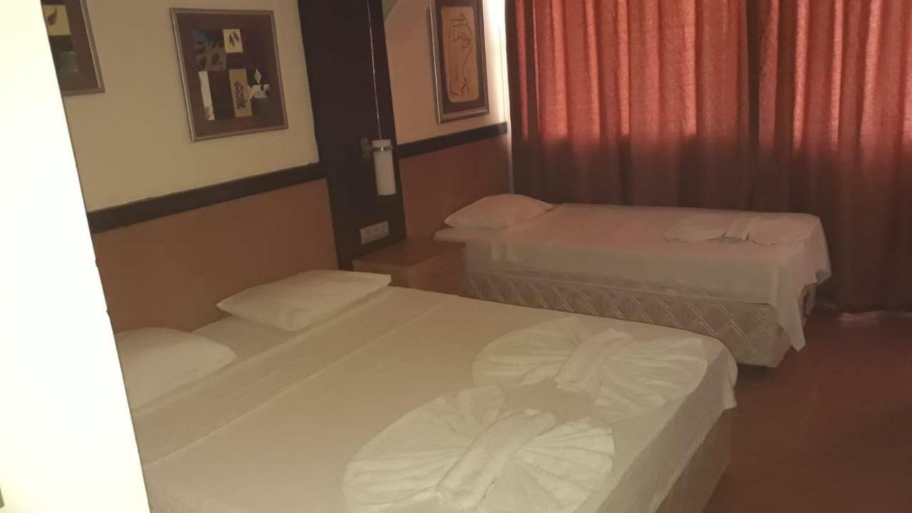 Hotel Santur Kusadasi Exterior photo
