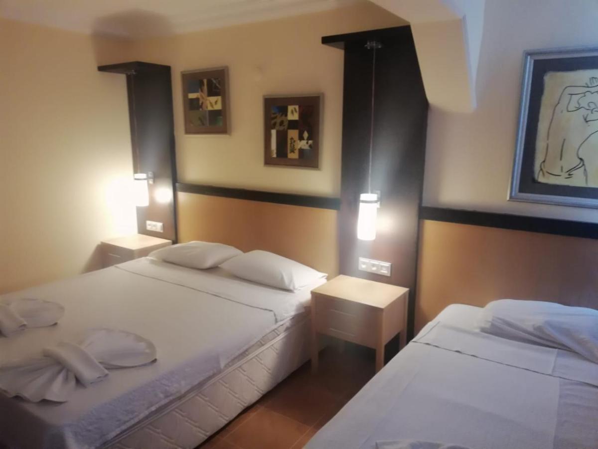 Hotel Santur Kusadasi Exterior photo